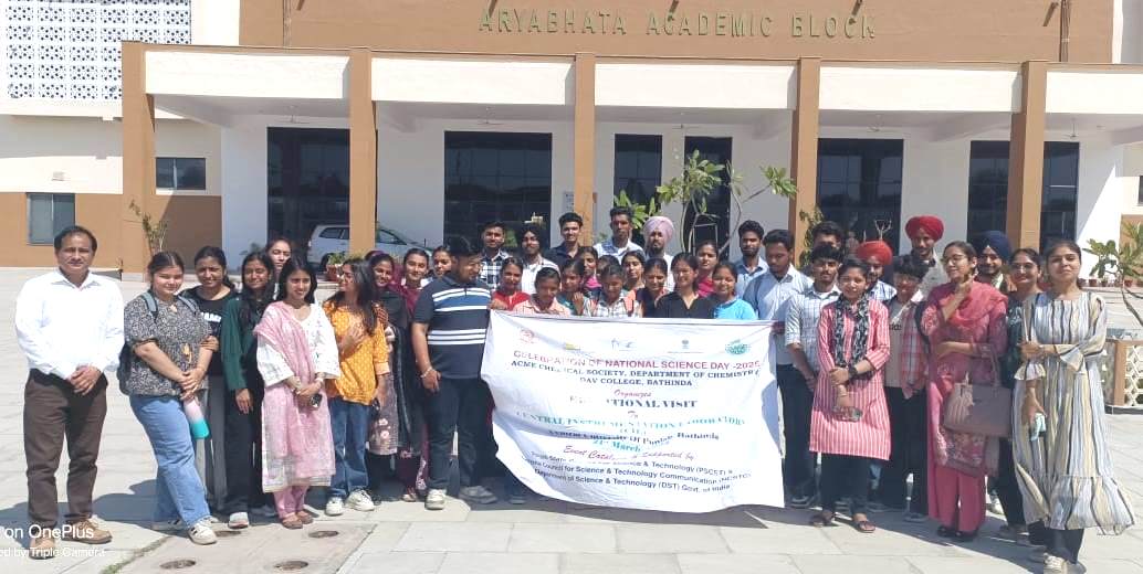 As the part of the events, a group of 36 students of DAV College Bathinda Explore Cutting-Edge Analytical Techniques at Central Instrument Laboratory.

#NCSTC #IndiaDST #sharmarashmi123 #karandi65 #DrJitendraSingh #PSCST_GoP #PritpalPSCST #KSBathPSCST