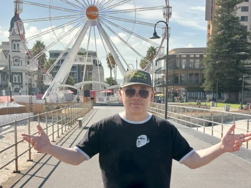 AudioSirens's tweet image. Adelaide look who’s here! Matthew Waterhouse is loving SA and can’t wait to meet the fans tomorrow. Hope you are all coming. 

sirensofaudio.com/p/live-events.…

#DoctorWho #Adric