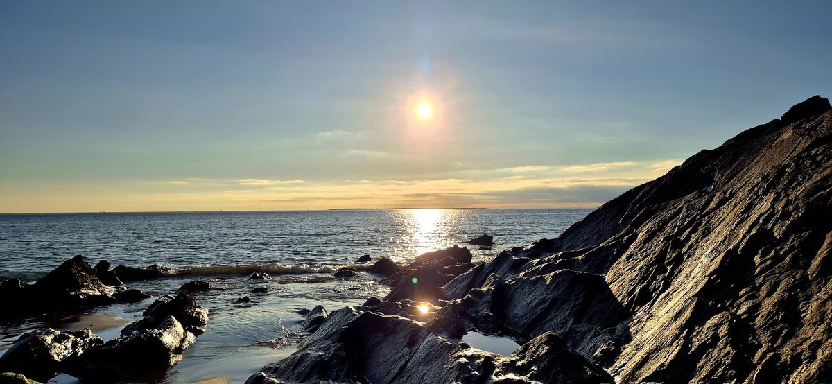#FF absolument <a href="/HeikkiOjala/">Heikki Ojala 🇫🇮🇪🇺🇬🇧🇺🇦🕰️💻</a> <a href="/bretones/">Luc Bretones</a> <a href="/SylvainDelourme/">Delourme Sylvain</a> <a href="/AnthonyRochand/">Anthony Rochand</a> <a href="/Pierre_Auberger/">Pierre Auberger</a> <a href="/geralddefoing/">Gérald Defoing </a> <a href="/LaurentAlaus/">Laurent Alaus</a>  <a href="/patricebegay/">Patrice Bégay</a> <a href="/Fred_Parel/">Fred Parel 🇨🇭📷 🏳️‍🌈 🍫</a> <a href="/Gsterre/">Gwénaël Santerre</a> <a href="/JJ_Gaouyer/">JJGaouyer</a> <a href="/pierrecappelli/">Pierre Cappelli 🌏</a> <a href="/COSTESLionelEr/">Lionel COSTES</a> <a href="/Steph_Hoareau_/">Stephane Hoareau</a>  <a href="/jbonnel/">Julien Bonnel 🌱 🧠 🚀 ✨</a> <a href="/LaurentRiera/">Laurent Riéra</a> <a href="/BreizhWeCan/">Ronan Le Flécher</a>