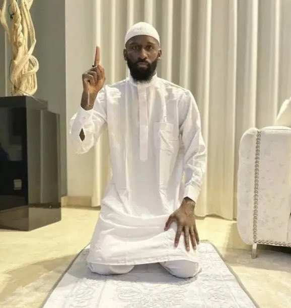 RadioGenoa's tweet photo. UEFA announces it has opened an investigation into the gesture of the Islamic footballer Antonio Rudiger towards the fans of the opposing team. We hope for a life ban. https://t.co/QgPEfhaXYg