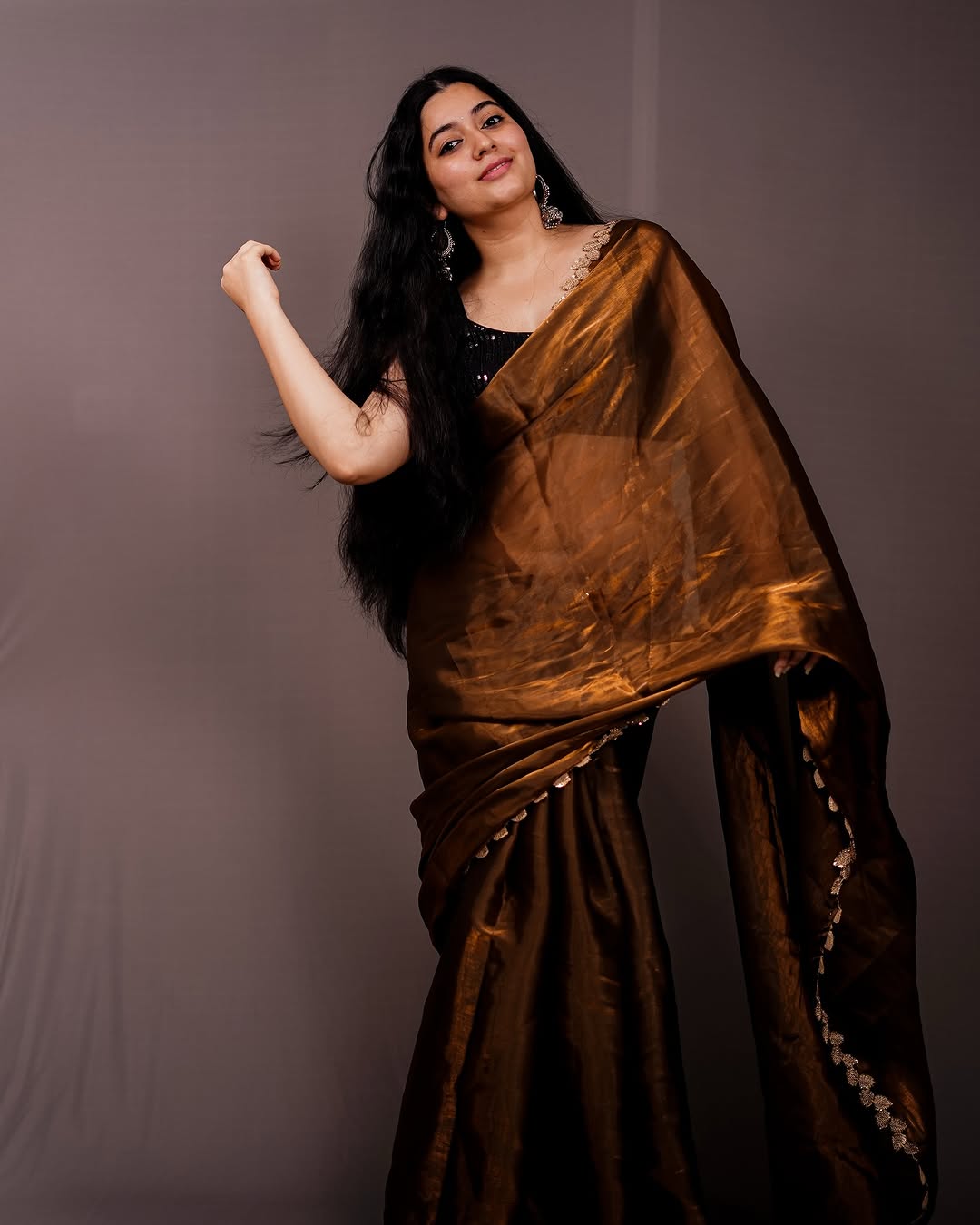 GnG6nWubgAE6LPW?format=jpg&name=large