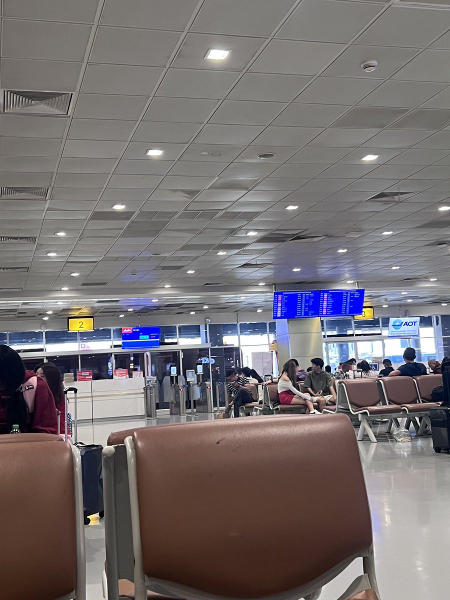 แผ่นดินไหว อยู่ดีๆก็รู้สึกมึนๆหัว

ตอนนี้อยู่สนามบินกำลังจะบินเลย
ทุกคนดูแลตัวเองด้วยนะครับ🤍