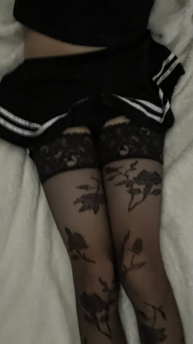 Femboycb tweet media