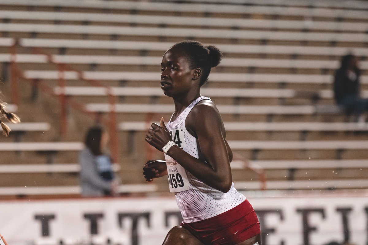 𝙏𝙚𝙭𝙖𝙨 𝙍𝙚𝙡𝙖𝙮𝙨: 5,000m Invitational

Leah Jeruto debuts outdoors with a time of 16:00.19 for 2nd place! She climbs to No. 2 on OU's all-time performance list and ranks 3rd in the NCAA and 2nd in the SEC so far this outdoor season!