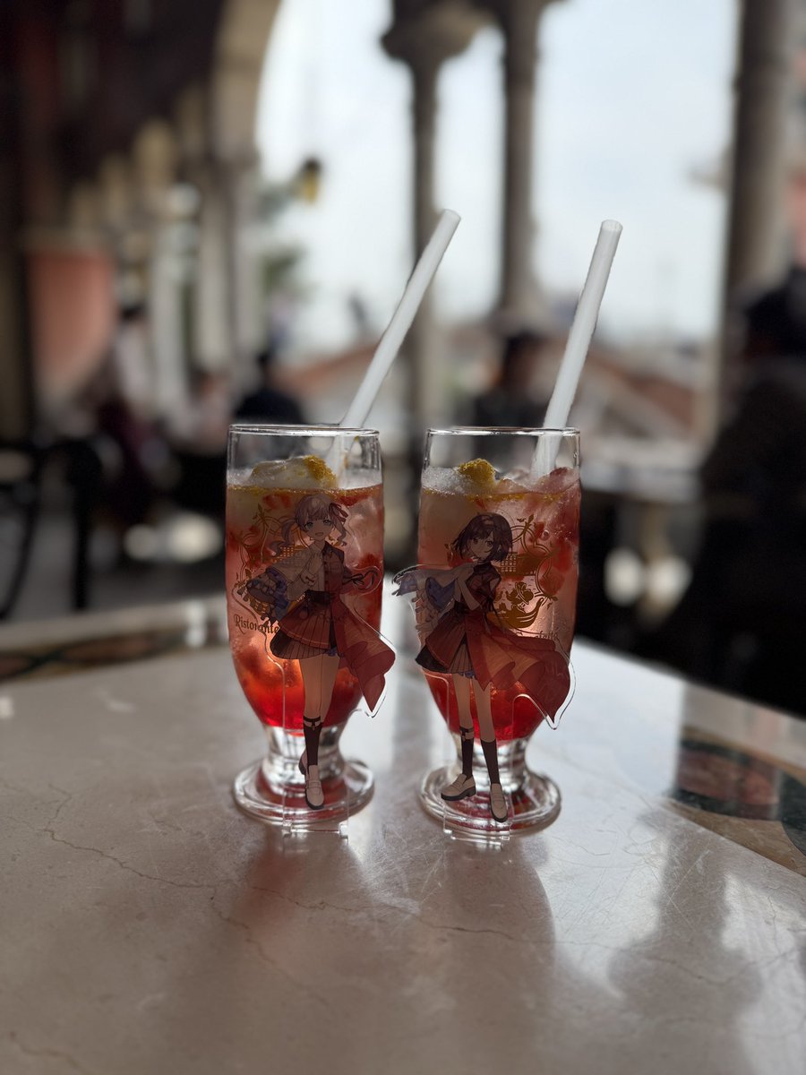 ご無沙汰してます。
東京で遊んでました。
セカライのアクスタ、いいですね。