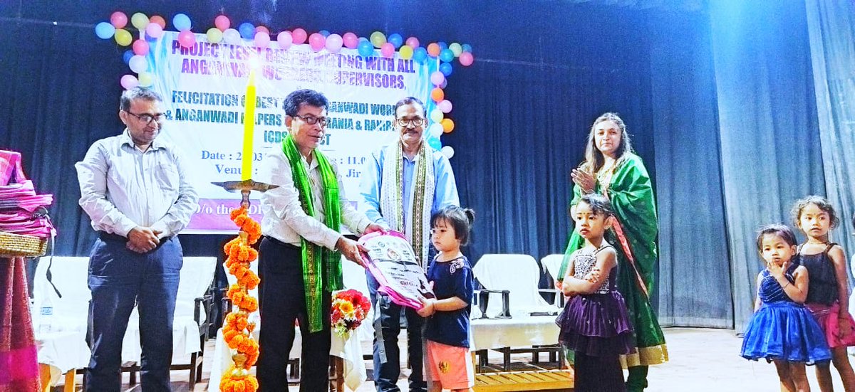 DMWest_Tripura's tweet image. Supporting education!

On 27.03.2025, school bags were distributed among girl children in Jirania, chaired by BAC Chairman, Belbari Block.

#EducationForAll #GirlChildEmpowerment #BetiBachaoBetiPadhao #WestTripura