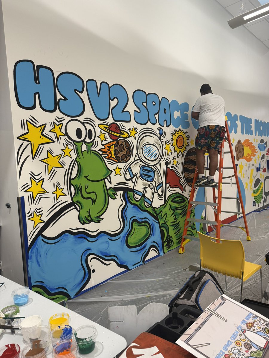 JrocJarvis's tweet photo. I had the opportunity to paint a mural in Amazon HSV2 break room in Huntsville, Alabama.
🔭🌎🪐☄️🚀⚡️🎨🛸🔥 https://t.co/GhLNlcByWG