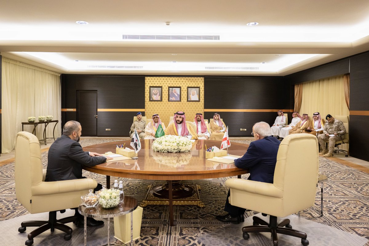 نتطلع أن يشكل هذا الاتفاق بداية مرحلة جديدة في العلاقات بين البلدين الشقيقين قائمة على التعاون والحوار البناء، ويلبي تطلعات البلدين، وأن يساهم في الحفاظ على أمنهما واستقرارهما.