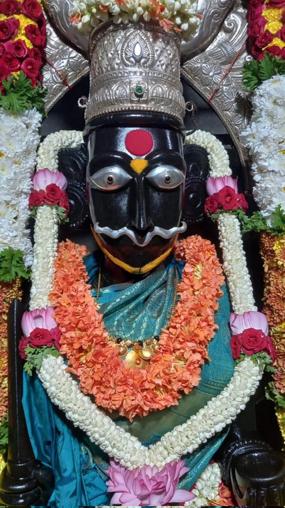 chamundi_betta's tweet photo. ಕಬ್ಬಾಳಮ್ಮ https://t.co/6Uyf7ZgBbx