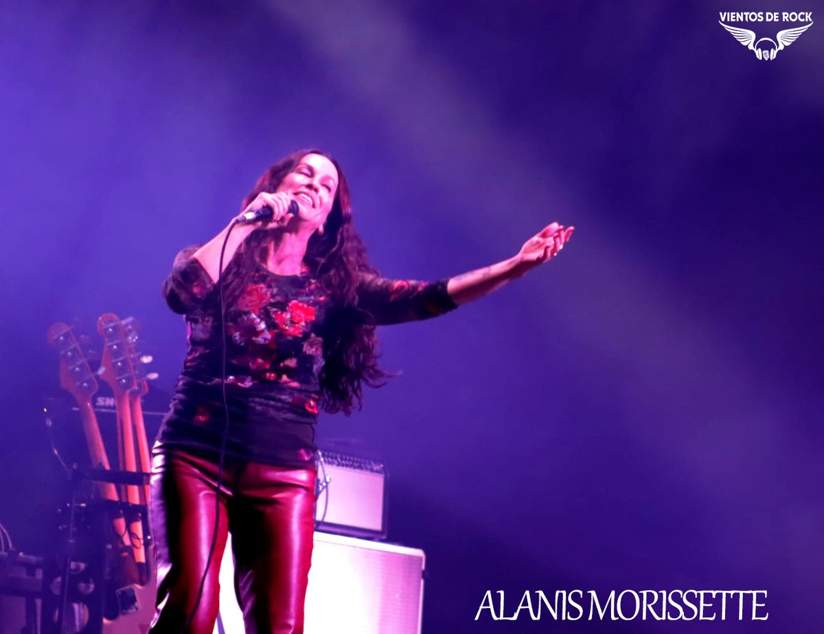 vientosderock's tweet image. Este jueves ha sido engalanado por @Alanis desde el @Festereopicnic_.
📸 @thomaspz13
#VientosdeRock