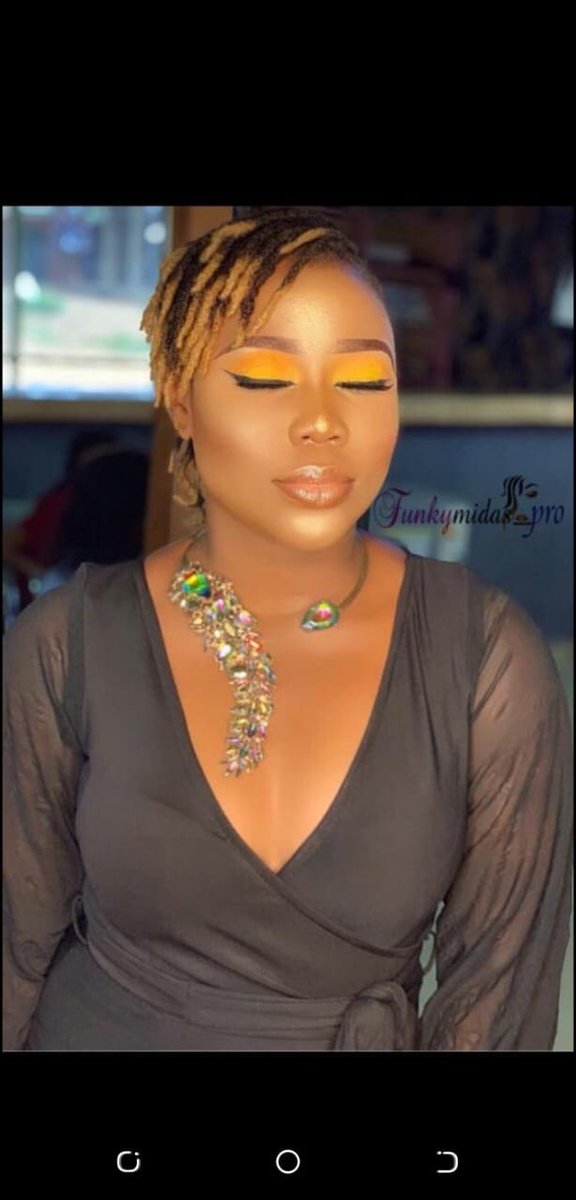 UbogunF's tweet image. It my turn to pop balloons too,Happy Birthday Najite 😍😍😍😍