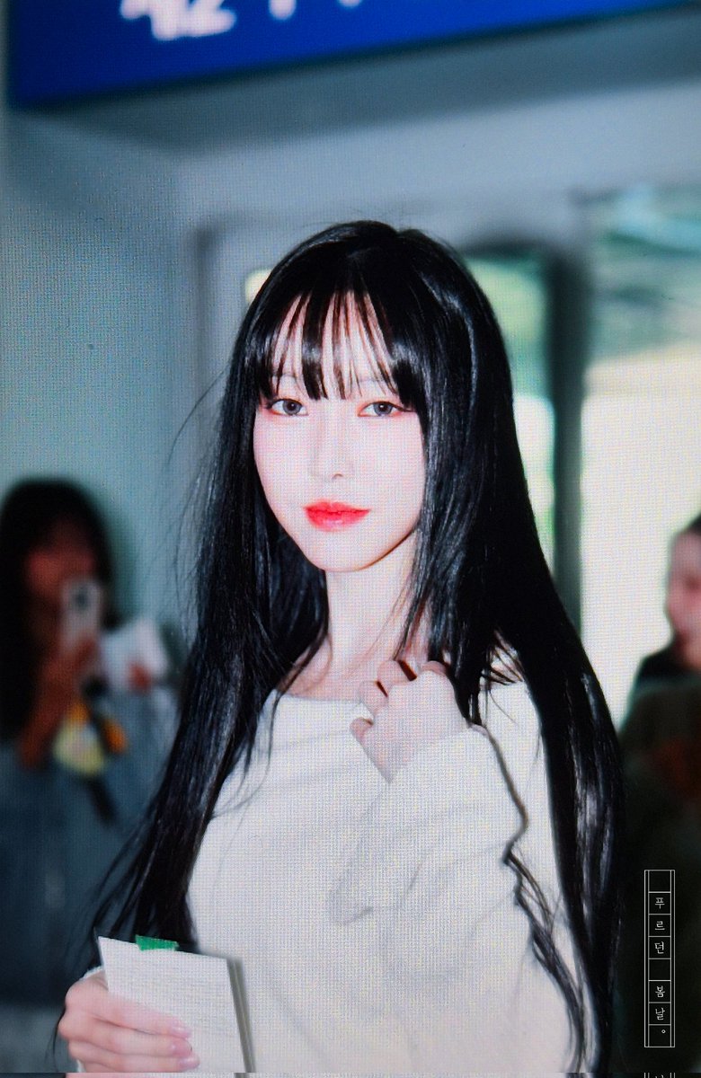 푸르던 봄날 tweet media