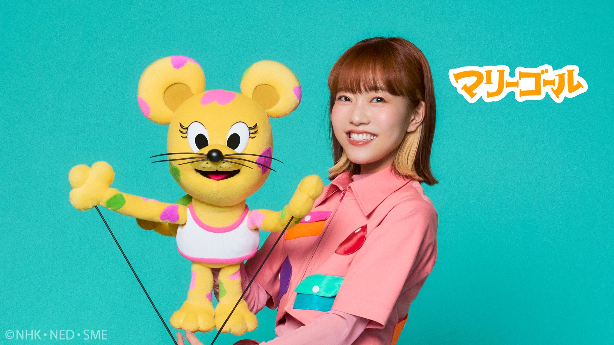 ヨーロッパの作家さんが作った精巧でロマンチックなペーパーアート2セット ヨーロッパの作家さんが作った精巧でロマンチックなペーパー