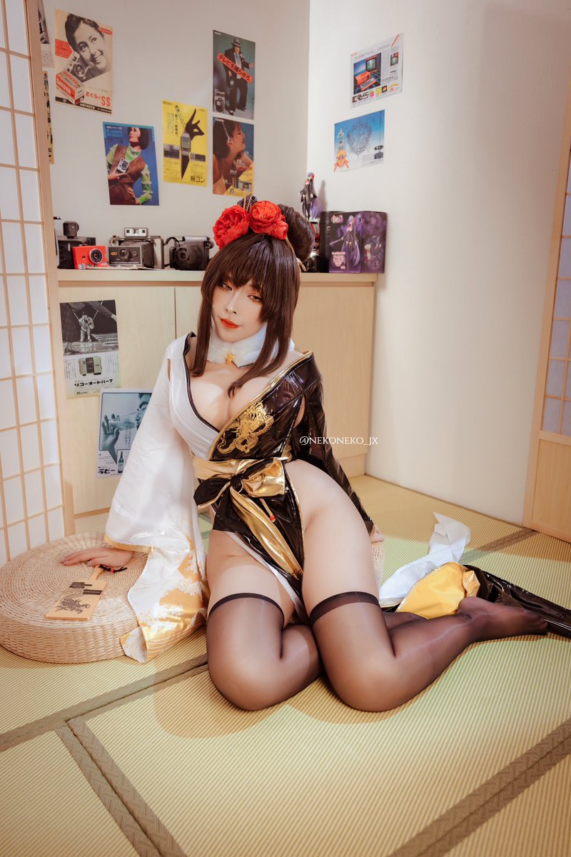 Noir 🐰

Photo: oc_kun
Costume: @miccostumes 

#nikke #NIKKEcosplay #nikkenoir https://t.co/SxV36aDsQl
