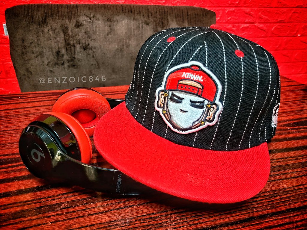 enzoic846's tweet image. PINSTRIPE BRED
KRWN™️ FACE
Krown Manila
#CapCollection 
#BacheLure 
#capgasm