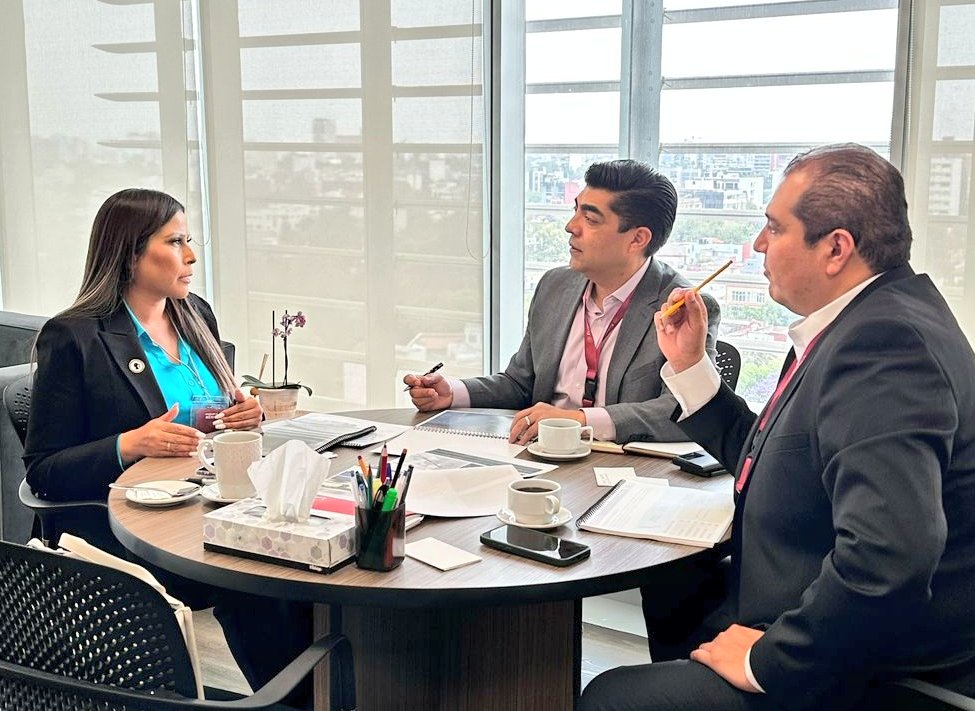 Candelaria___'s tweet photo. El día de ayer la Presidenta de #Ensenada @clauagatonmx nos presentó el Proyecto Jatay, en donde se realizará un parque industrial cercano al puerto el sauzal, este proyecto  contará con vivienda, aeropuerto, así también se impulsara el desarrollo cientifico y tecnológico, mediante un centro especializado.

Será una aportación importante para el desarrollo económico de #BajaCalifornia y que en conjunto con el representante de Baja @Jorge3311 daremos pie a la Prosperidad compartida del #PlanMéxico