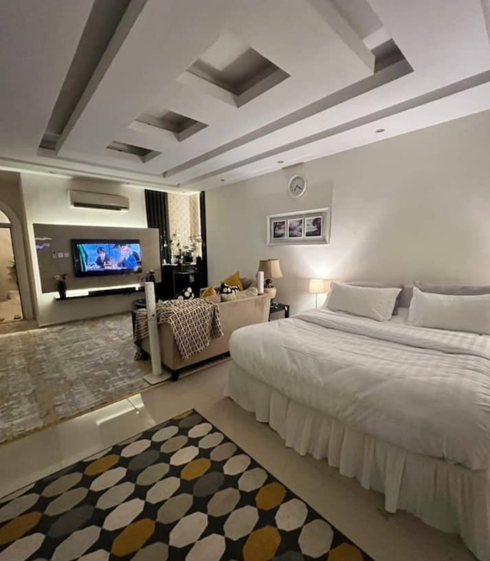 #صباح_الخير_والسعاده
نوم😴فمان الله
باذن الله تعالي جوائز المسابقة
1- جوال ايفون بروماكس 🎁
2- جوال ايفون بروماكس🎁
3- جوال ايفون بروماكس🎁
4- جوال ايفون بروماكس🎁
5- جوال ايفون بروماكس🎁
6- جوال ايفون بروماكس🎁
خليتها 6 انبسطو🕊❤
💥+ مبلغ خمسة الف ريال💥 
💢توزع علي الفائزين💢