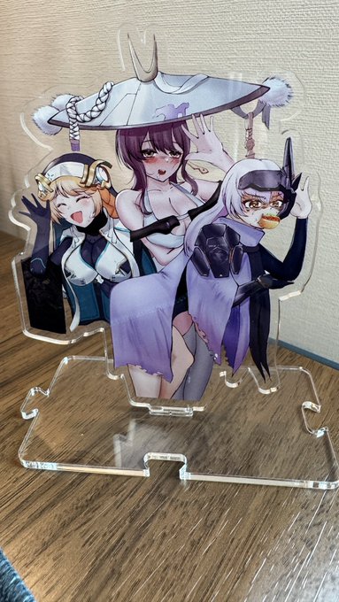 今回初めてアクスタ作ってみました! 4/6のちし共3にて頒布予定です #ちし共