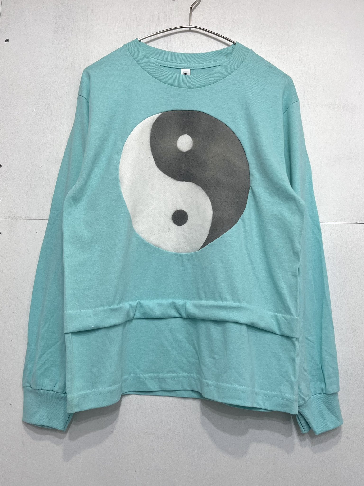 絶滅危惧種　ぜつきぐ　くまちゃんパラシュートワンピース 絶滅危惧種ぜつきぐくまちゃんパラシュートワンピース