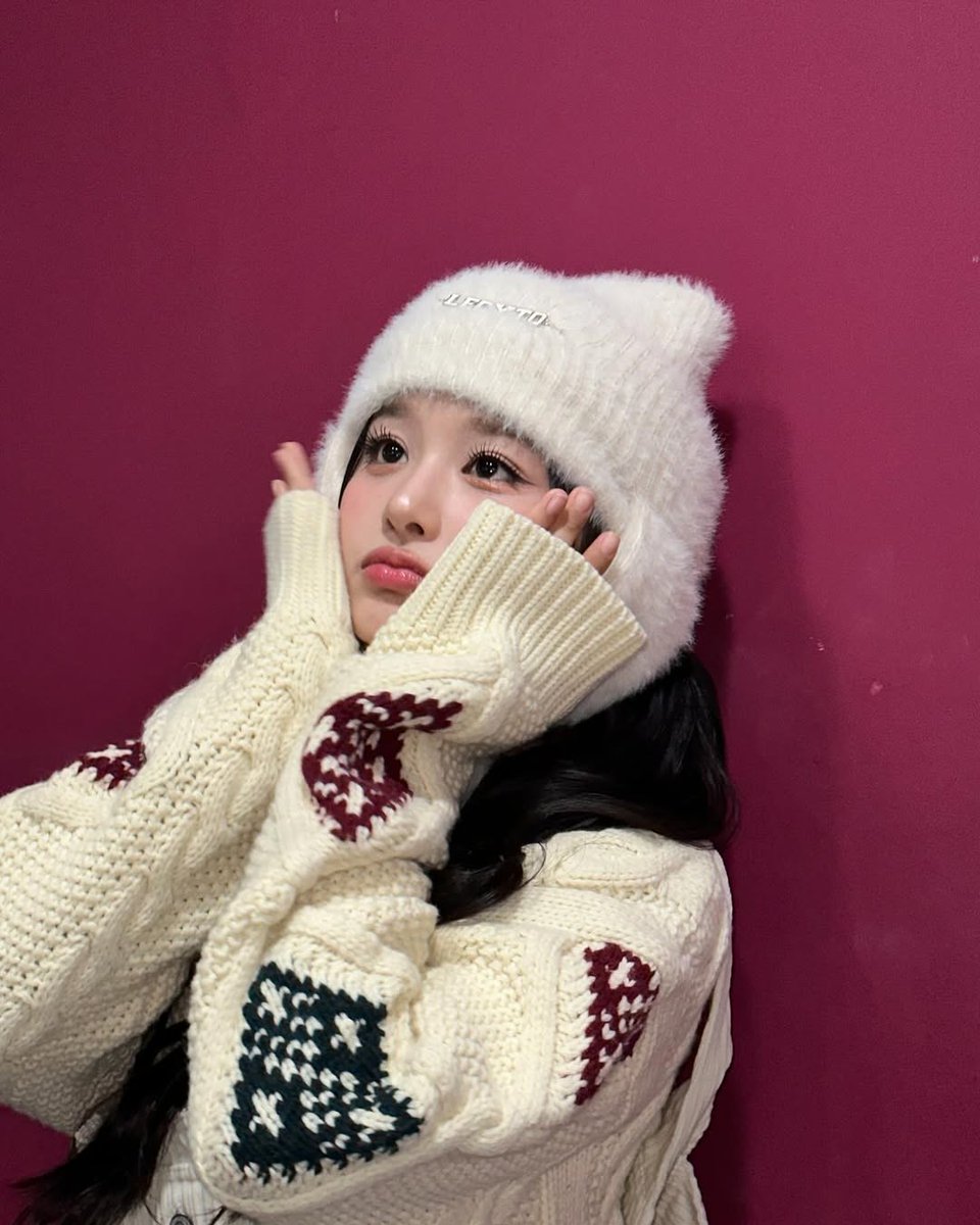 suzy tweet media