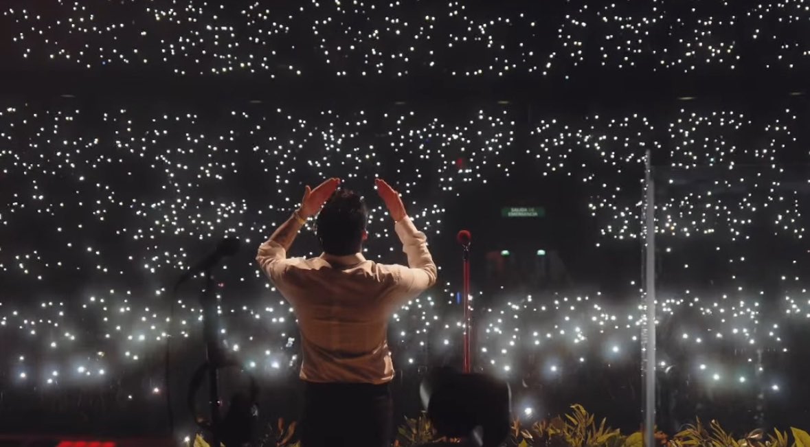 chenfordszayn's tweet image. “This anxiety isn't going to get the better of me. I want to play live. I will play live. And when I do, I want to give everybody the greatest show I can”