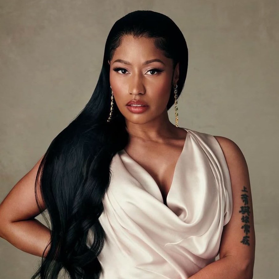 Billie Eilish names Nicki Minaj as her GOAT female rapper to <a href="/Complex/">Complex</a>.