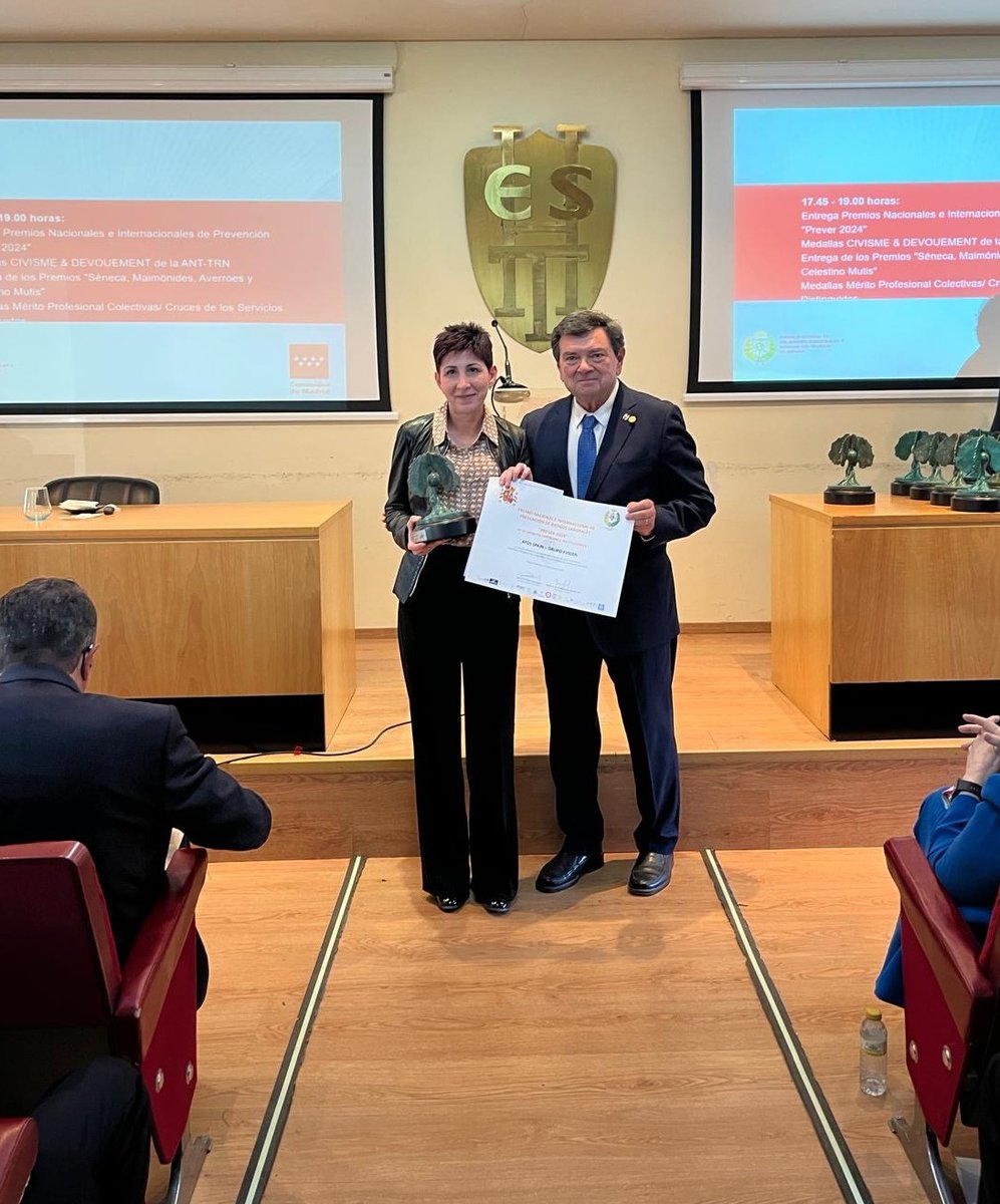 ¡Atos obtiene el premio #PremiosPrever2024 por su excelencia en Prevención de Riesgos Laborales! 🏆
Este reconocimiento otorgado en la categoría de Empresas e Instituciones por el #CGRICT destaca nuestro compromiso con la seguridad laboral. 

¡Enhorabuena a todos los premiados!👏