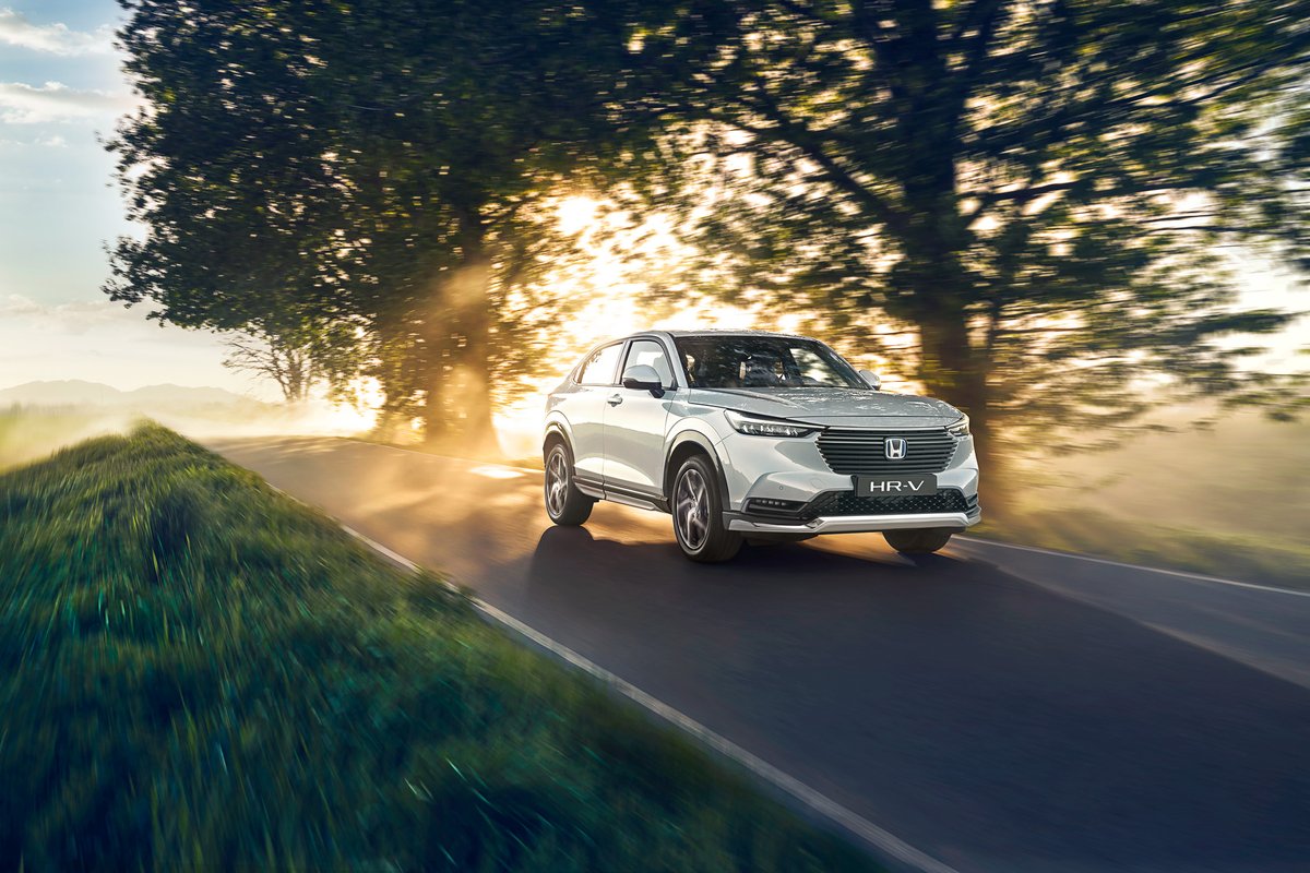 ChiswickHonda's tweet image. Experience the perfect blend of style, comfort, and versatility with the Honda HR-V! 🚗✨ Ready to elevate your driving experience? Visit our showroom today and take the HR-V for a spin! 

#HondaHRV #DriveYourDreams #VisitUs #HondaLove #CarShopping