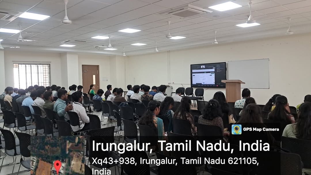 srmist_trichy's tweet image. The **School of Computing** at **SRM Institute of Science and Technology, Tiruchirappalli** successfully hosted an insightful **Industry Guest Lecture** on **'Software Design Principles'** on **March 21, 2025**!
#SRMIST #SchoolOfComputing #SoftwareDesign