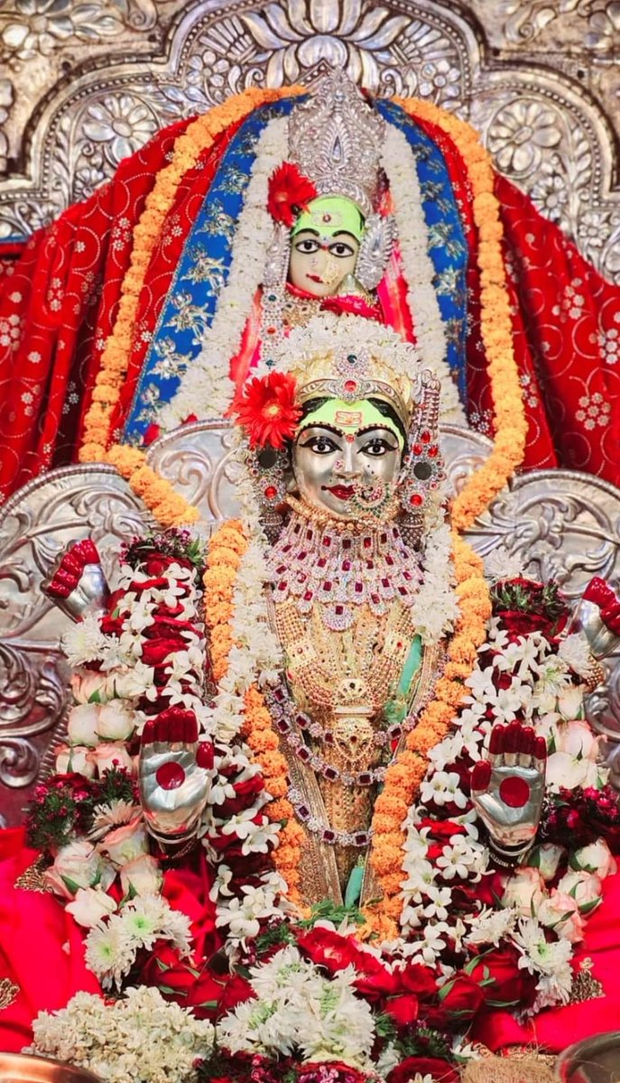 " जय माता हरसिद्धि देवी "

उज्जैन से माता हरसिद्धि देवी जी के भव्य दिव्य श्रृंगार दर्शन करें | मां समस्त देश एवं प्रदेश वासियों का सर्व कल्याण करे |
<a href="/PMOIndia/">PMO India</a>  <a href="/blsanthosh/">B L Santhosh</a>