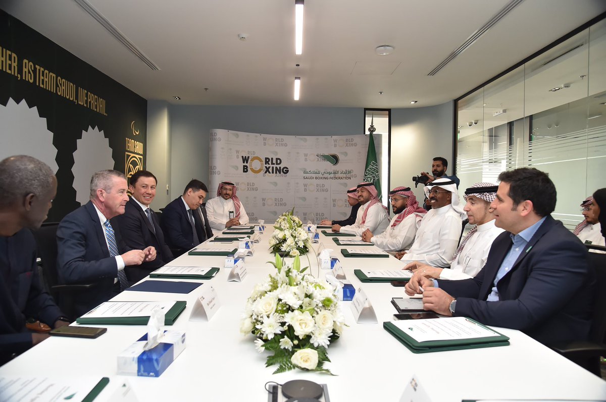 🥊 المُلاكَمَة بِالعَرَبي. 🇸🇦 tweet media