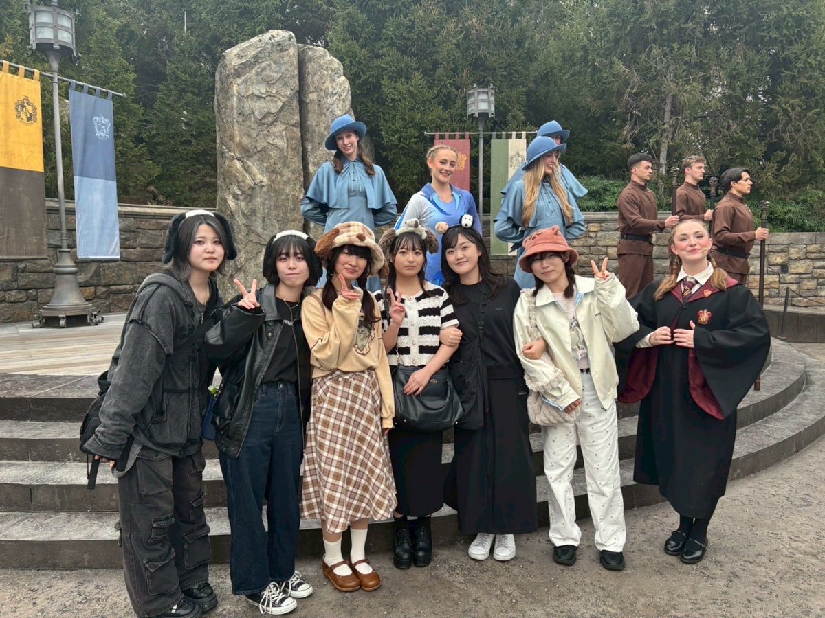 FM_KC's tweet image. 今日は春の部活旅行と題して、ユニバに遊びに行きました‼︎
はじめての部内旅行でしたが、とても楽しく充実した一日でした🩷

#神戸女学院大学　#放送部　#春から神戸女学院大学　#春からKC