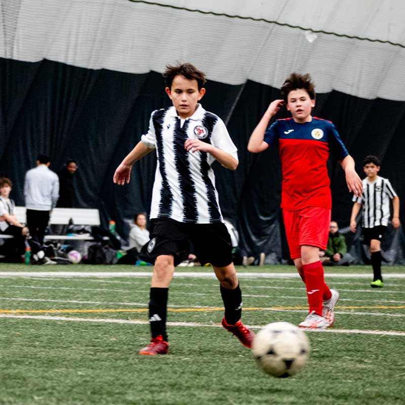 cochranewolves's tweet image. 𝗕𝘂𝗶𝗹𝘁 𝗯𝘆 𝗖𝗼𝗺𝗺𝘂𝗻𝗶𝘁𝘆. 𝗗𝗿𝗶𝘃𝗲𝗻 𝗯𝘆 𝗣𝗮𝘀𝘀𝗶𝗼𝗻. 💪

We’re proud to represent Cochrane. Our club is a reflection of the families, volunteers, coaches, and players who make it all possible.
#CochraneStrong #WolvesFamily #TogetherWeRise