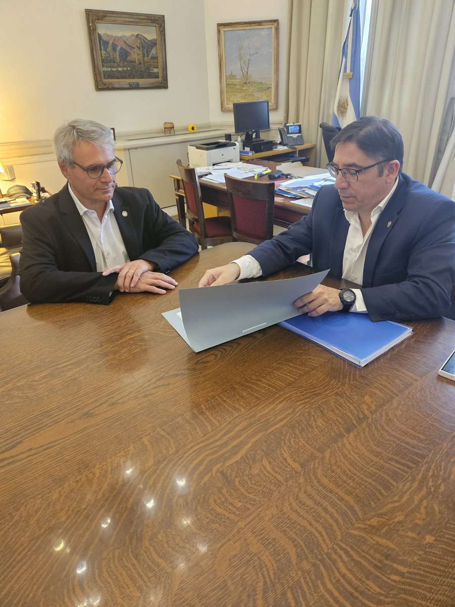 Muchas gracias <a href="/SPettovelloOK/">Sandra Pettovello</a> y <a href="/AleCiroAlvarez/">Alejandro Alvarez</a> por acompañar a la <a href="/UNS_oficial/">Universidad Nacional del Sur</a> con recursos extraordinarios destinados a atender  daños producidos por la catástrofe y facilitar que podamos dar inicio al ciclo lectivo 2025 en un esquema de emergencia.