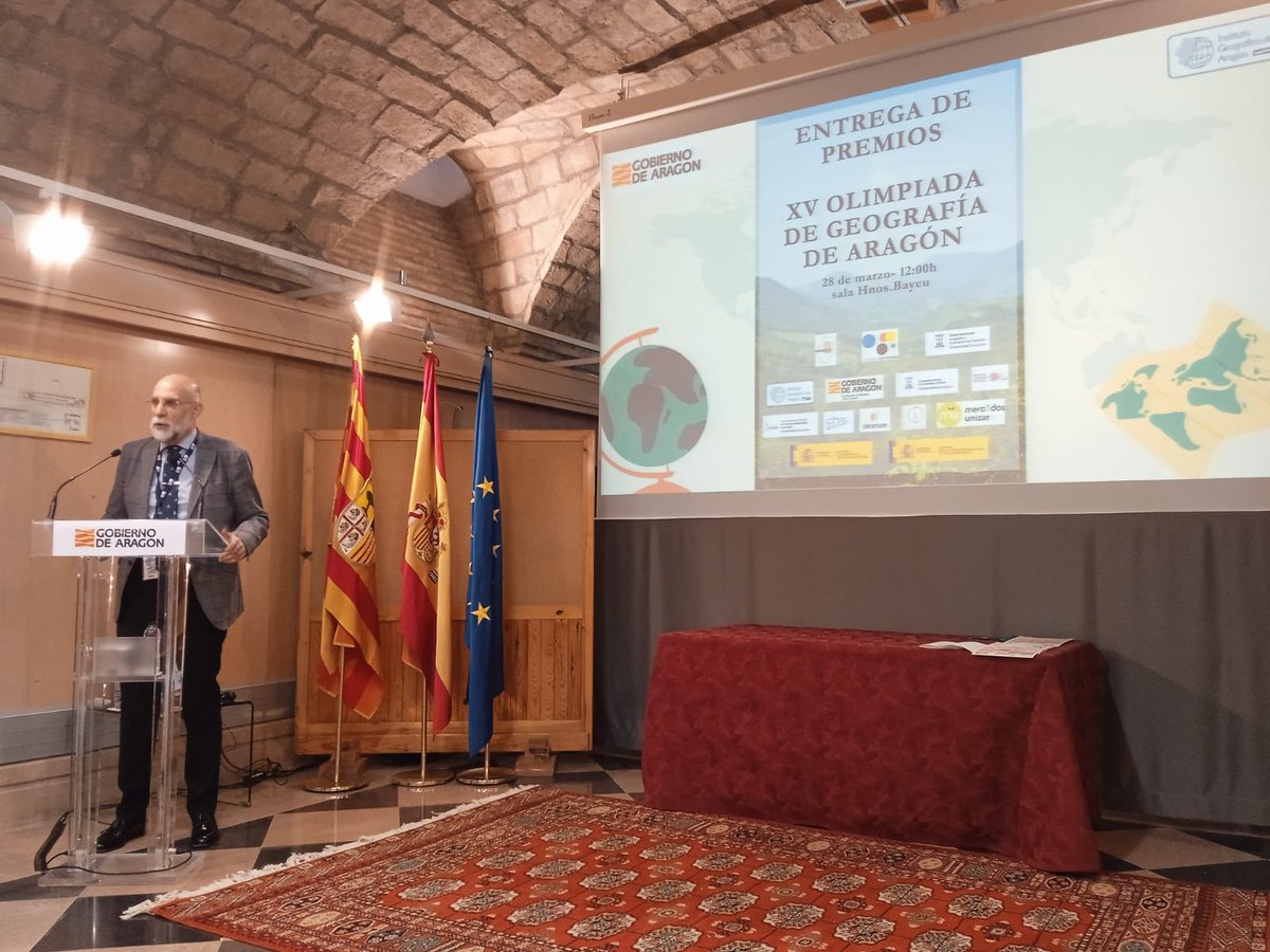 📍 Asistimos a la entrega de premios de la XV Olimpiada Geográfica de Aragón 🥇🥈🥉

<a href="/Geografia_UZ/">Geografía Unizar</a> <a href="/GeografosAragon/">Colegio de Geógrafos en Aragón</a> <a href="/IGEAR_Aragon/">IGEAR</a> <a href="/CH_Ebro/">CH del Ebro</a> <a href="/IUCAunizar/">IUCA</a> <a href="/GobAragon/">Gobierno de Aragón</a> <a href="/IGN_es/">IGN España</a>