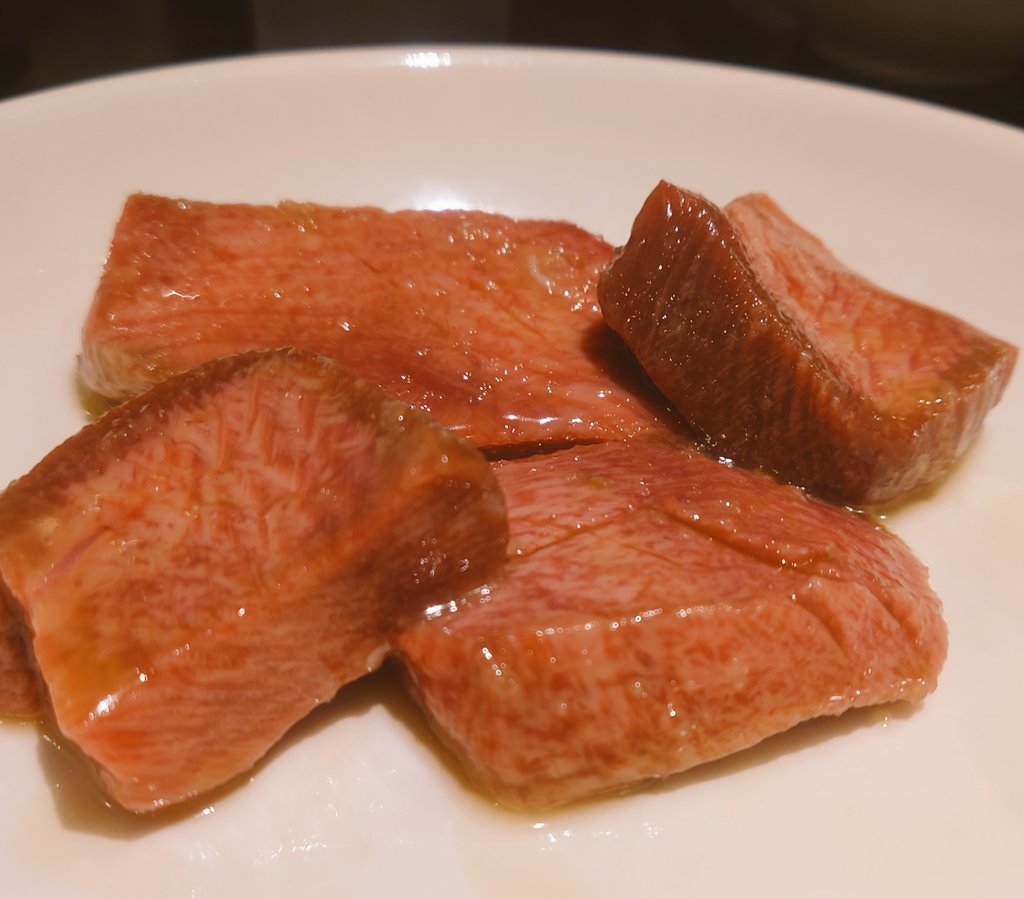 お肉((( *´꒳`* )))ﾎﾟﾜﾜｰﾝ 

#とんつう
 #アンのフェア飯