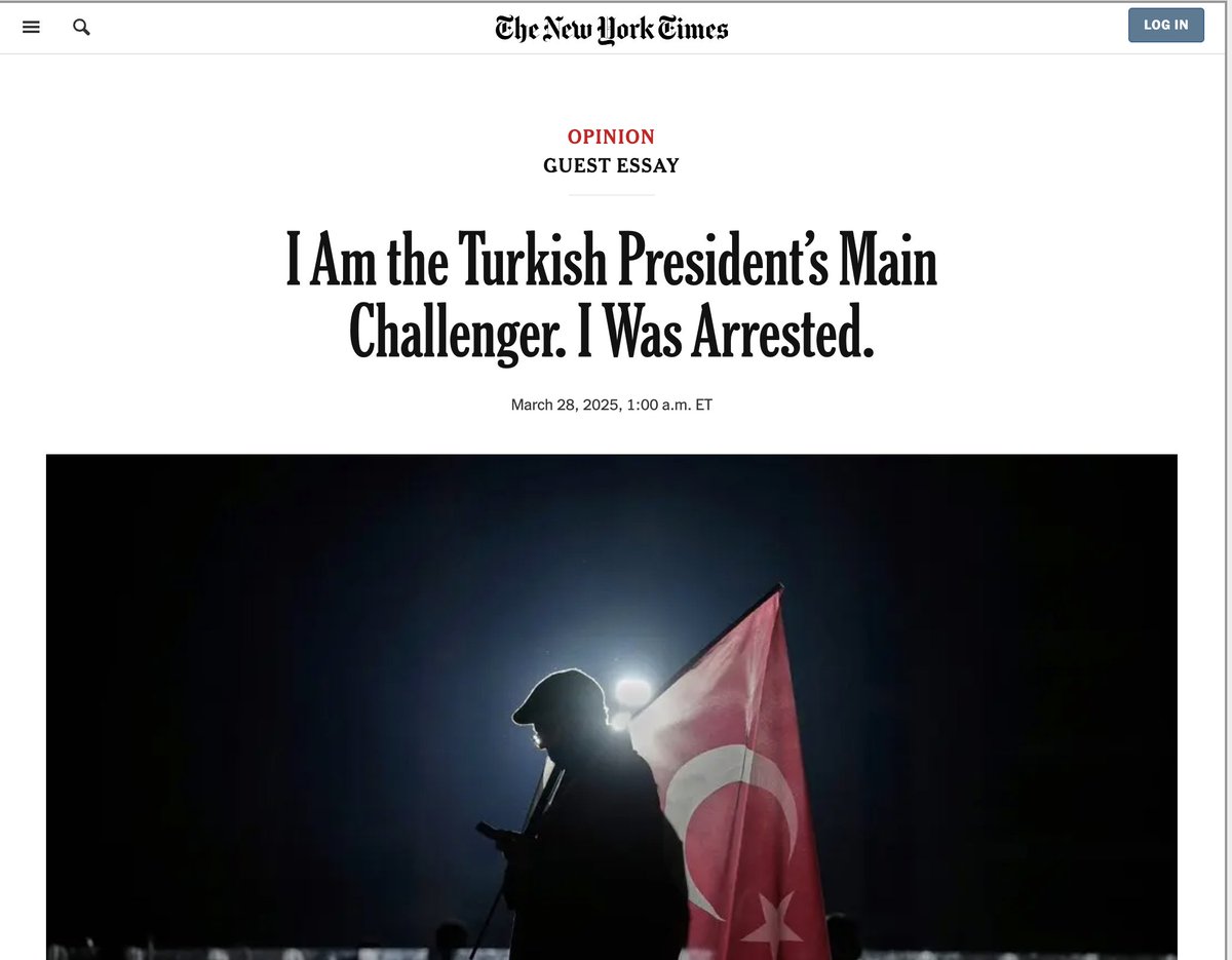 The New York Times gazetesinde "Ekrem 
İmamoğlu imzalı" yazı yayınlatılmışsa..

Bunu kesinlikle FETÖ'cüler ayarlamıştır!

Peki bu yazıyı yayınlatmak için 
ne kadar para verildi acaba? 

Gazete uyanık. 
Hem para alıyor hem Türkiye'ye vuruyor. 
Bunlar da hem para veriyor hem