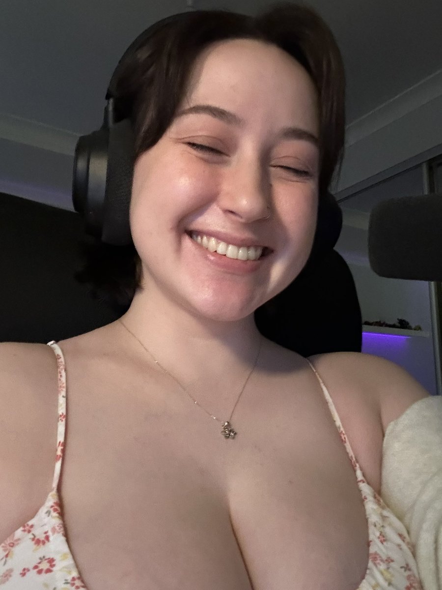 Silnie_ 🍉 tweet media