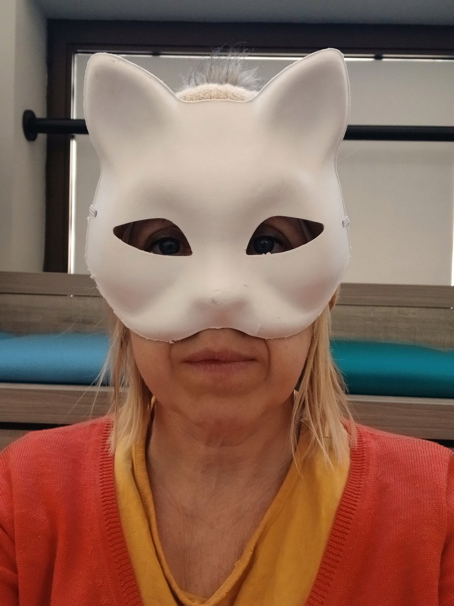 Sarah Hehir tweet media