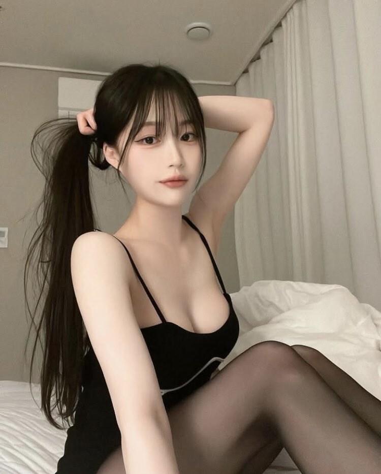 马来西亚约炮
真的不会介意胸小的人妻吗？
本人在寻找长期炮友，学生妹
长期联络为了安全，愿意私讯pm我的TG
#新加坡约炮 #马来西亚约炮