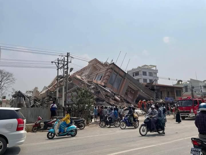 Thetmon_'s tweet photo. In Myanmar; Take care of yourself everyone 💔 https://t.co/KEEt6J99Df