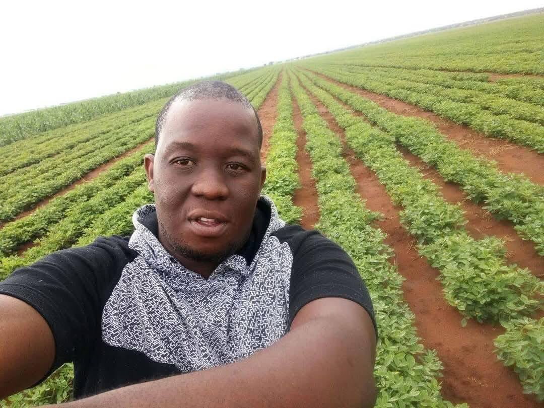 rashid_kay's tweet image. Mr. Mo Molemi🇿🇦