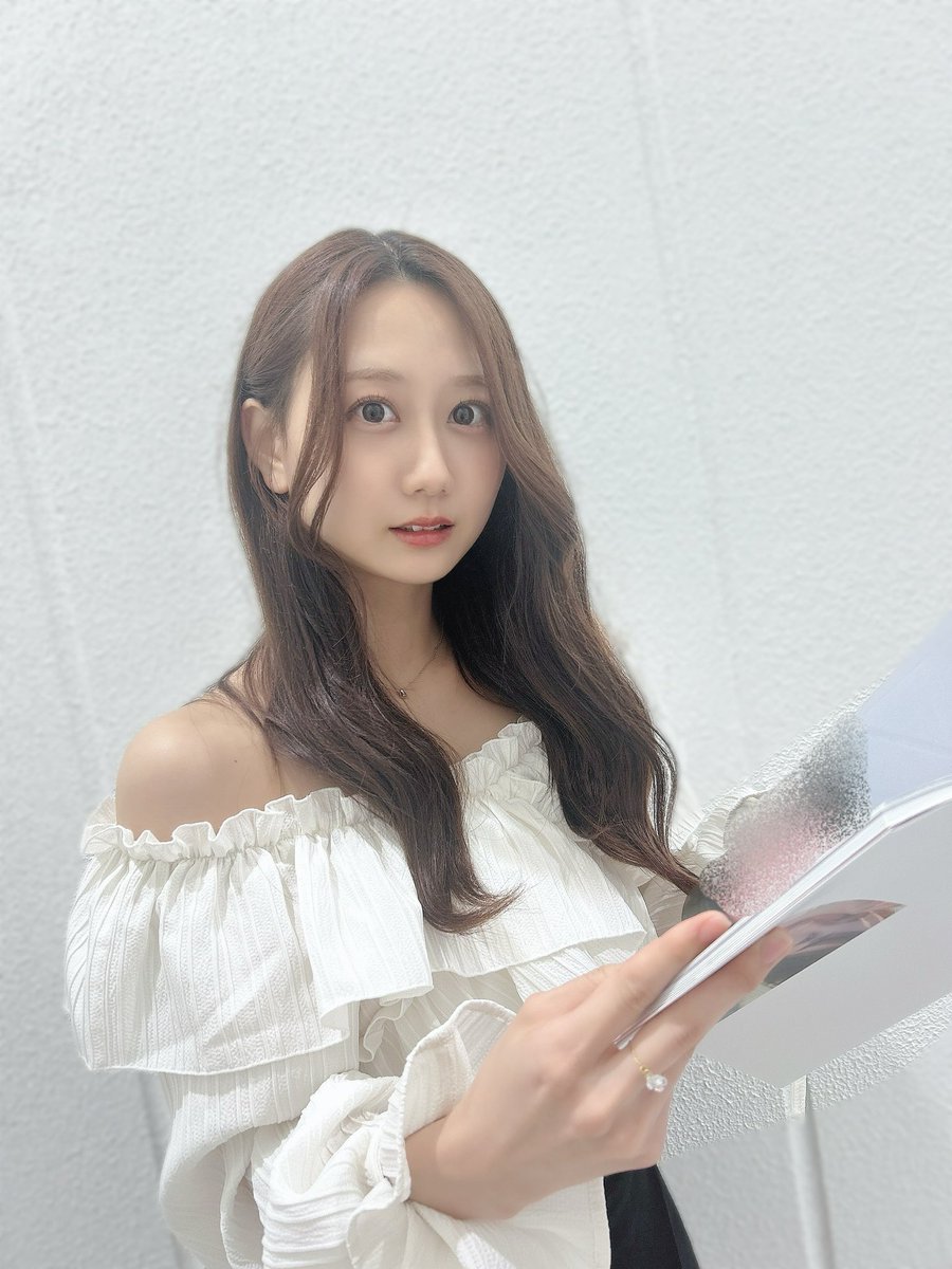 高柳明音氏の写真集を、ボクはミタ、、、