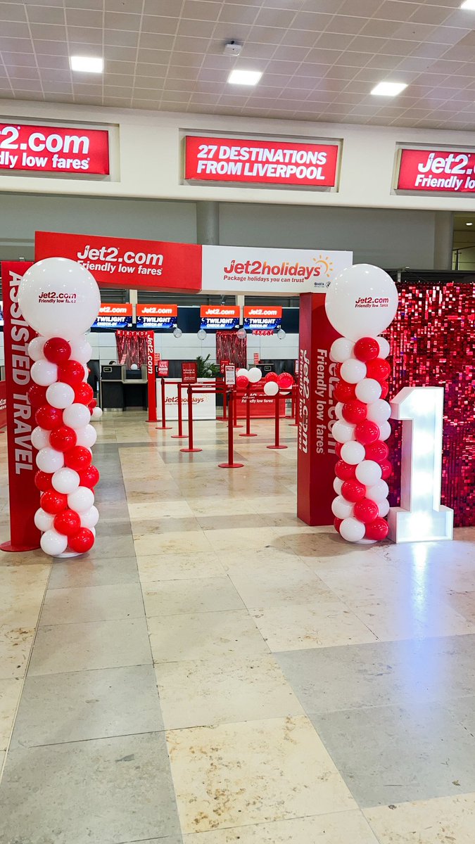 FashionGoToGal's tweet photo. Wishing all the Jet2 crew at LPL a very happy 1st anniversary of flying from Liverpool John Lennon Airport ✈️
#jet2 #jet2pics @jet2tweets https://t.co/vu5pl3xhBJ