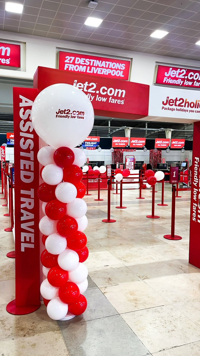 FashionGoToGal's tweet photo. Wishing all the Jet2 crew at LPL a very happy 1st anniversary of flying from Liverpool John Lennon Airport ✈️
#jet2 #jet2pics @jet2tweets https://t.co/vu5pl3xhBJ