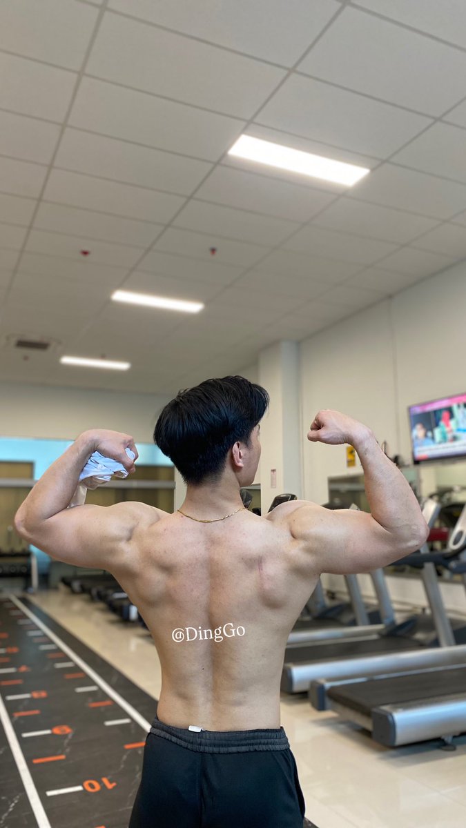 Last day gym, gym tutup karna mau lebaran, klo ada salah minta cium ya🤣🙏🏻