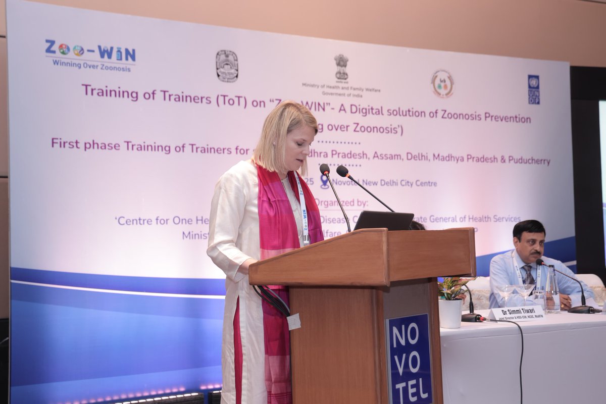 nrcpmohfw's tweet photo. Training of Trainers on "Zoo-Win"- Digital Solution for Zoonoses Prevention)conducted by #COH,NCDC, MoHFW in collaboration with @UNDP_India at Delhi for 5 pilot states. Prof. (Dr.) Ranjan Das, Director #NCDC, delivered the keynote address.@MoHFW_INDIA @NCDCMoHFW https://t.co/RBmppzjOzg