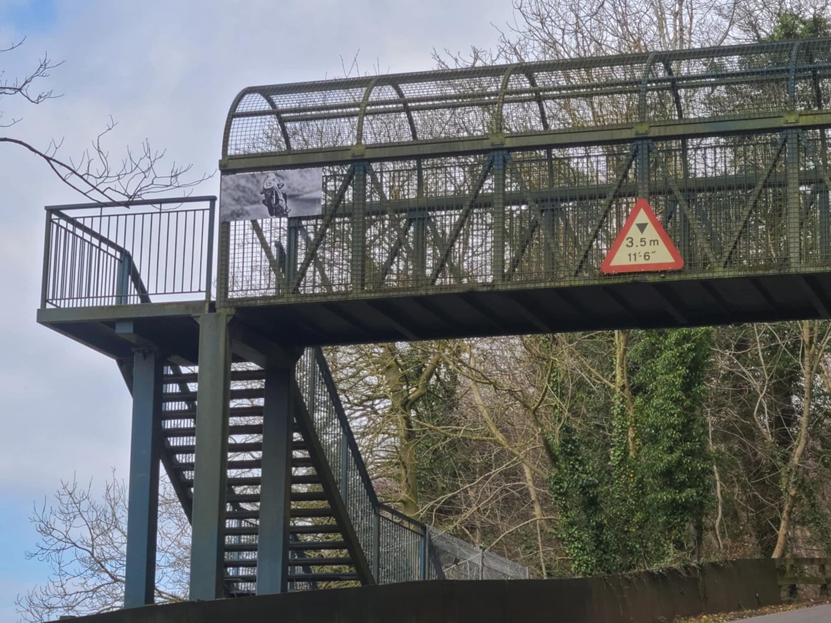 ❤️There’s some great people around, this pic of Bob was enlarged, laminated and put up on the bridge at Oliver’s Mount ❤️another lovely tribute ❤️