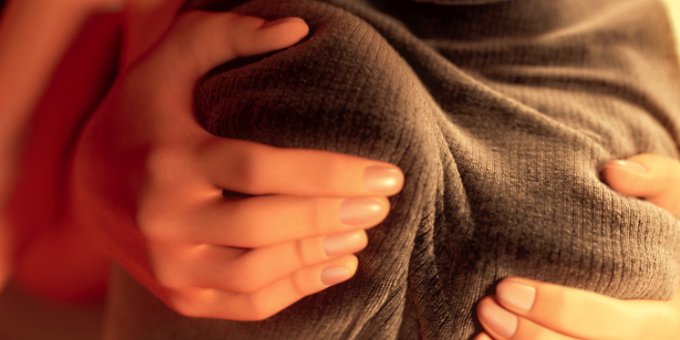 支援者様向けの動画には、陽向葵ゅかさん()の眼鏡っ子ちゃんボイス入りですニットおっぱいが揉みくちゃにされちゃうのすきFantia   