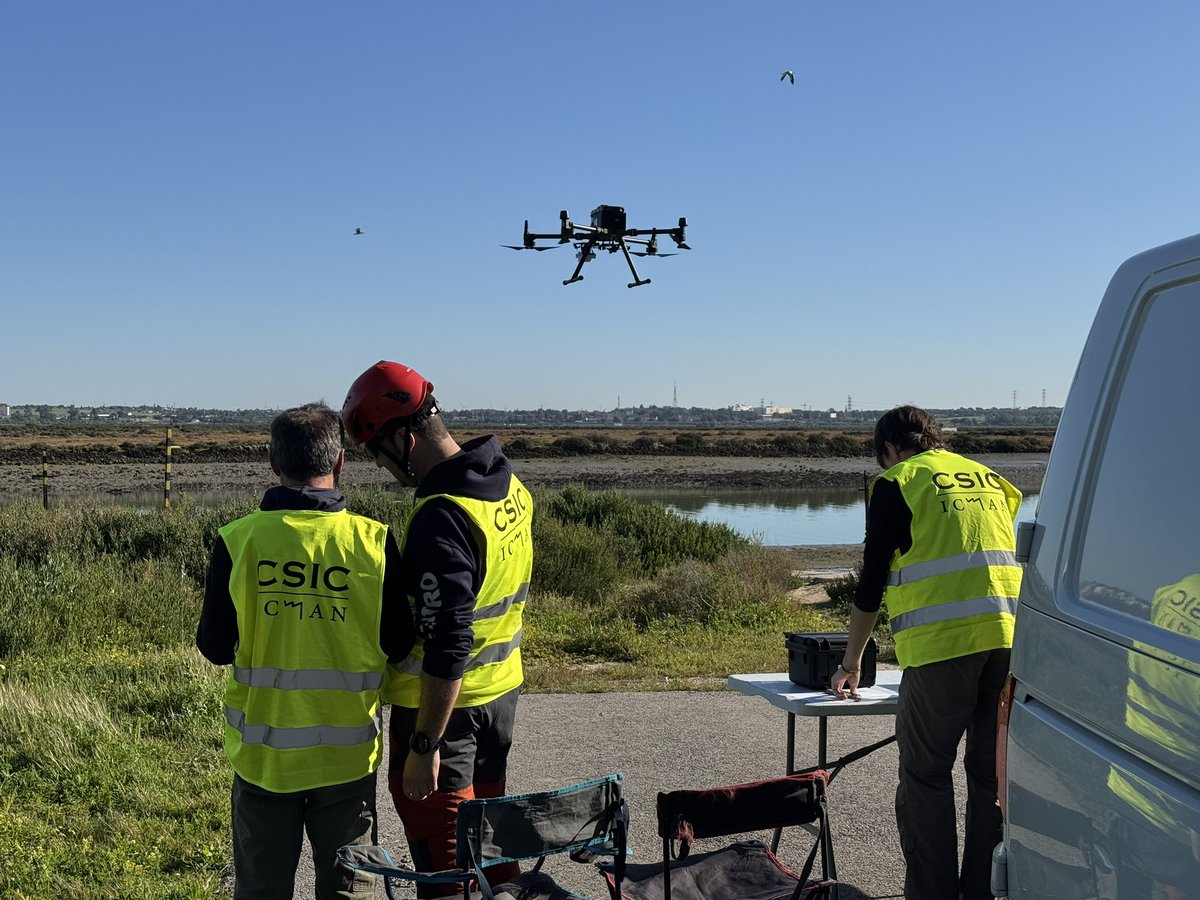 SeaDron (@dronsea) on Twitter photo Ya de vuelta tras la Campaña Antártica, en este mes de Marzo continuamos con el seguimiento mensual en el PN Bahia de Cádiz, en el contexto del proyecto <a href="/REWRITE_EU/">REWRITE_EU</a> Ya de vuelta tras la Campaña Antártica, en este mes de Marzo continuamos con el seguimiento mensual en el PN Bahia de Cádiz, en el contexto del proyecto <a href="/REWRITE_EU/">REWRITE_EU</a>